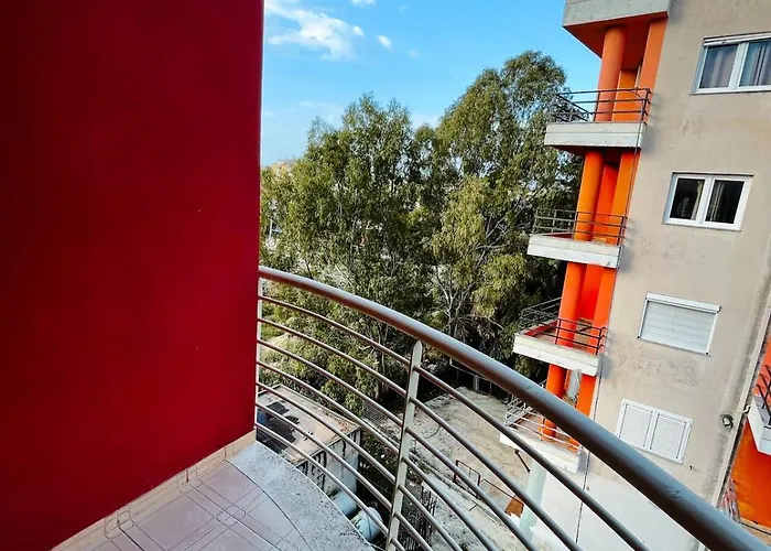 Sunny Holidays Apartament *