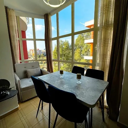 Apartment Johnny's *